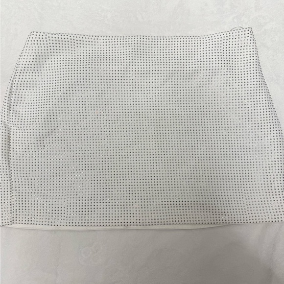 Dresses & Skirts - White and silver mini skirt